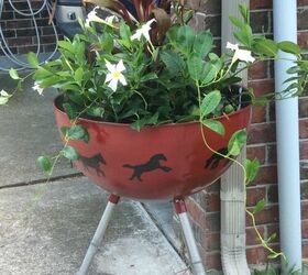 Barbecue Grill Upcycle Tp Plant Stand