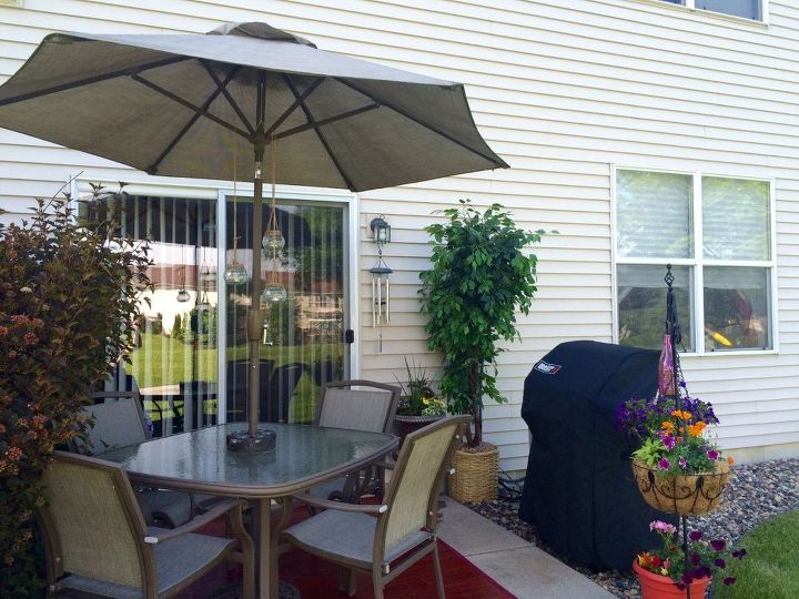 q how can i build a pergola on my 8x8 slab w o attaching to my townhome
