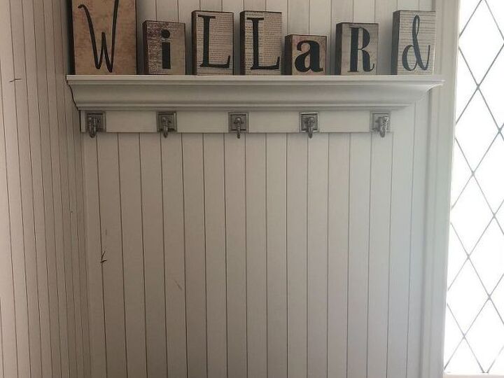 q what is the best way to remove 1983 wallpaper from my entryway