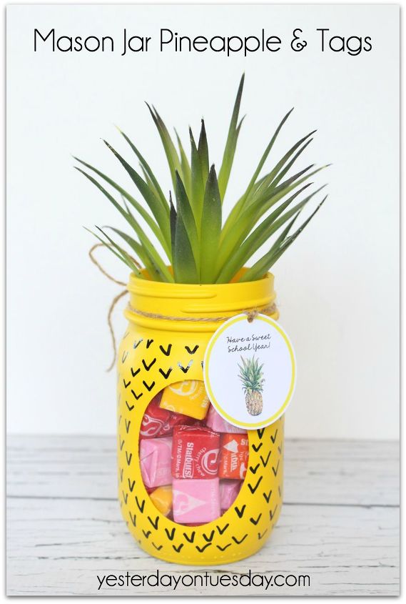 s 30 great mason jar ideas you have to try, A Whimsical Welcome Candy Bowl