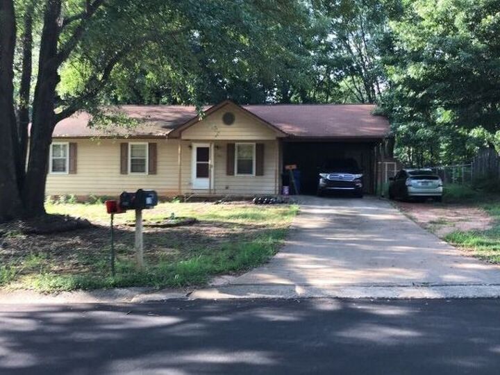 q help i need curb appeal