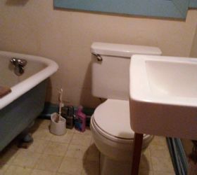 q what kind of sink should i put in a super tiny bathroom