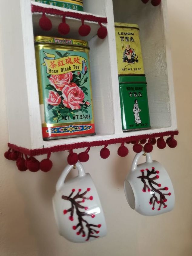tea caddy display shelf