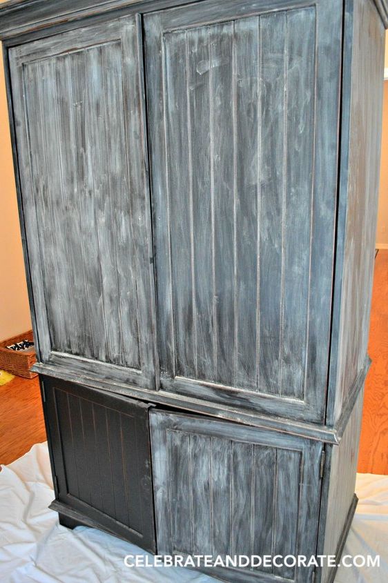 milk paint furniture upcycle