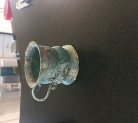 q ow do i clean this old tarnished mug