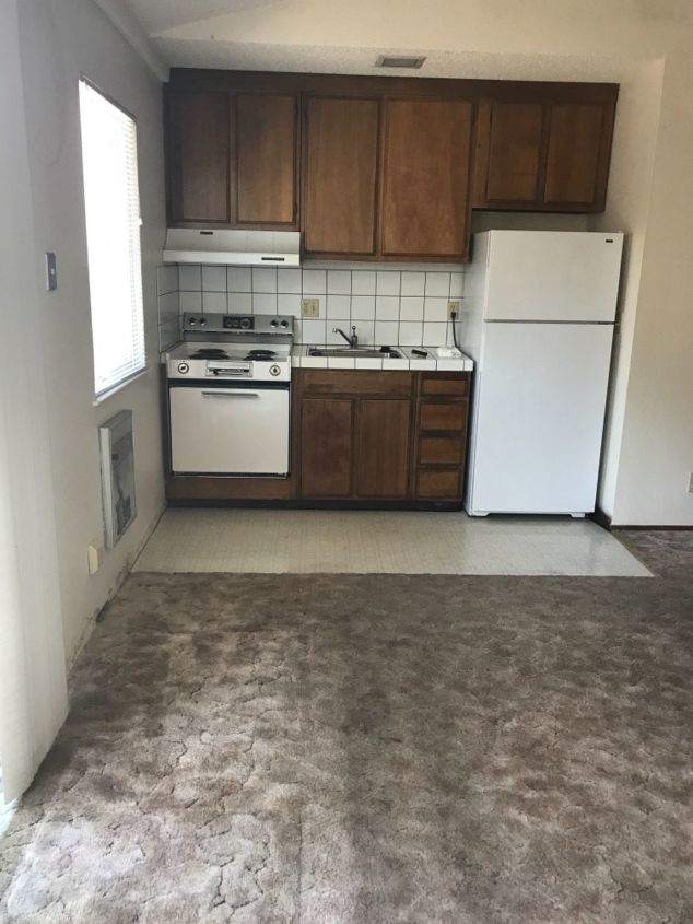 q small 1 wall kitchen help