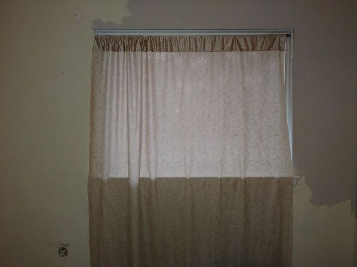 q blank window wall