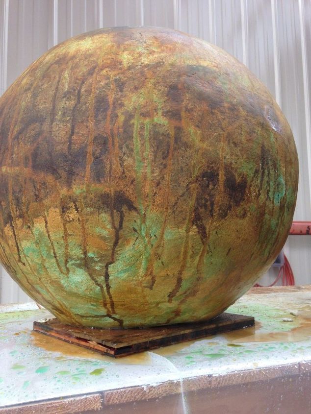 20 easy concrete projects that anyone can make, Concrete Garden Sphere