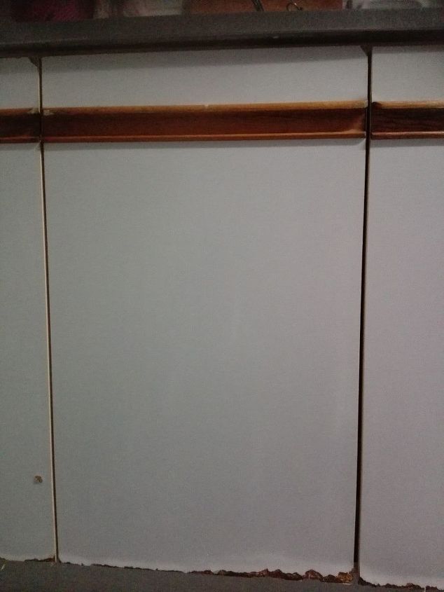 q hi how do i fix kitchen cupboard doors