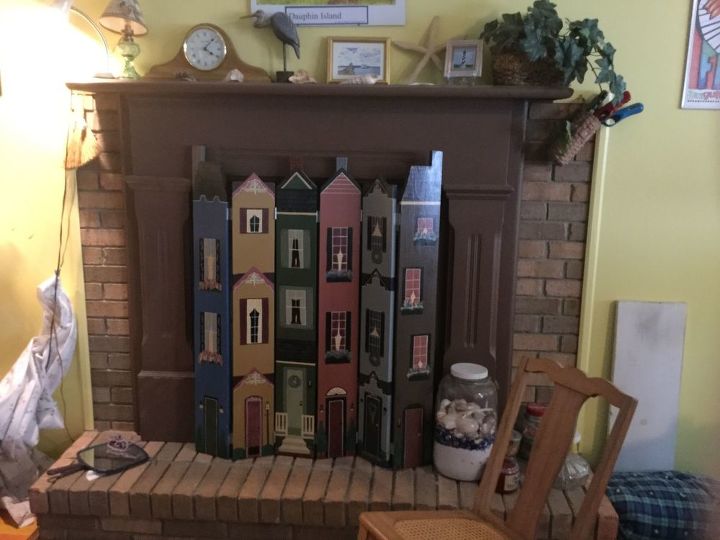 q fix a fireplace that is not centered in the brick