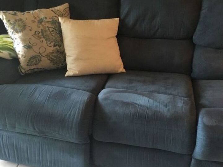 q my walls are white my reclining sofa is blue i want to paint my walls