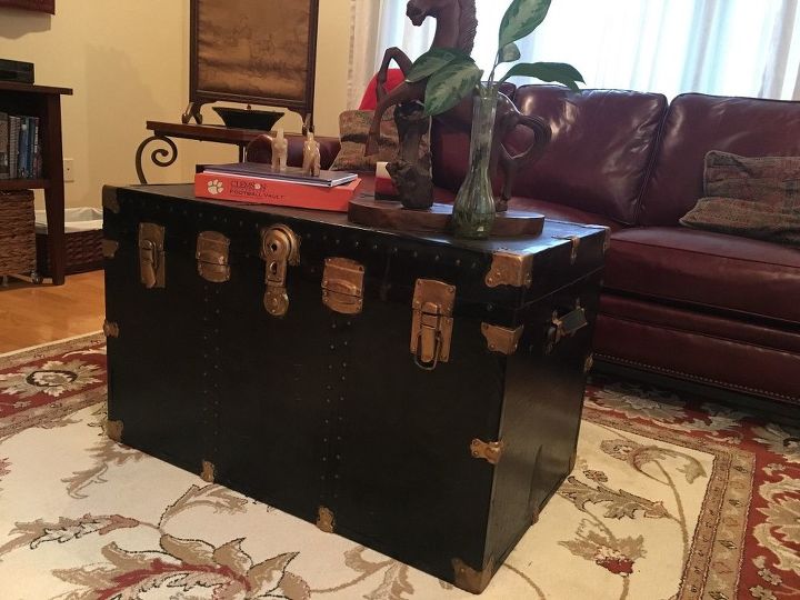 steamer trunk turned coffee table