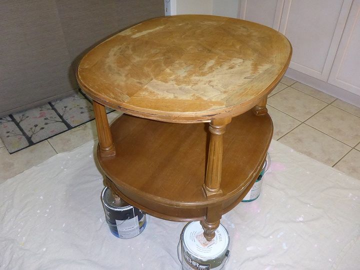 mesa lateral de carvalho renovada