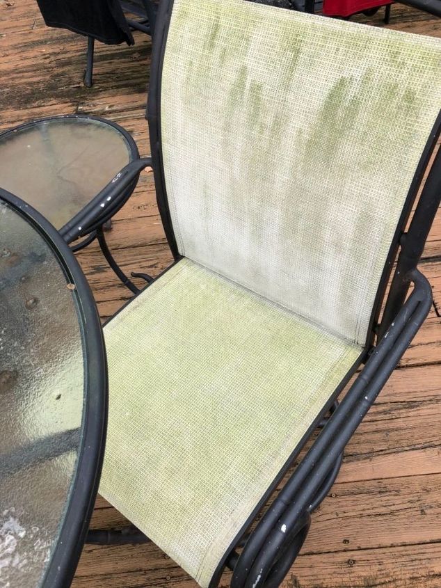 how can i clean mesh patio dining chairs