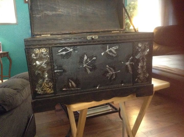 inspired by friendship theater trunk, It s trimmed in gold
