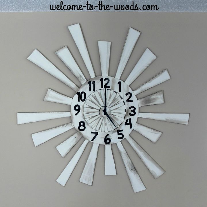 22 relojes de pared diy que te encantarn, Reloj de pared de madera de palet
