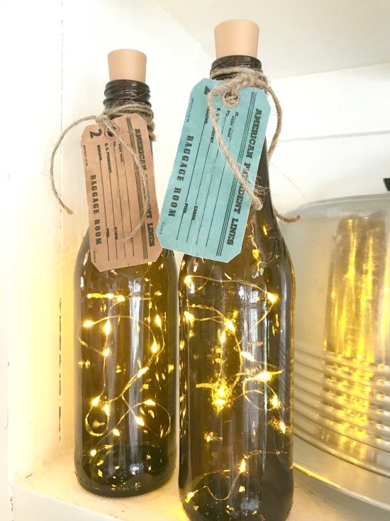 luces de hadas de botellas recicladas