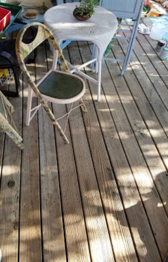 deck makeover mermaid style, Old stained worn 24 yr old BROWN deck