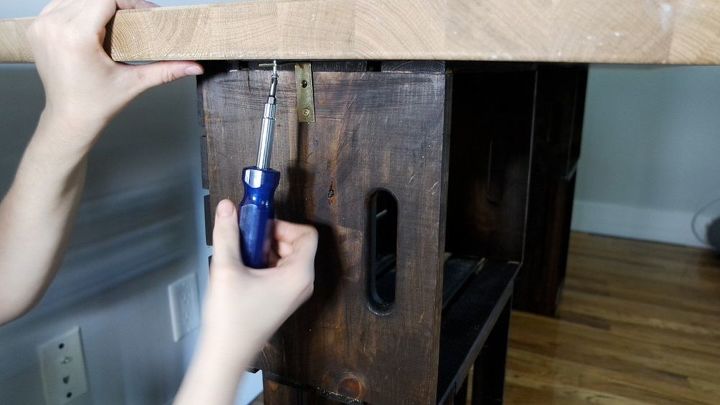 how to make a crate desk