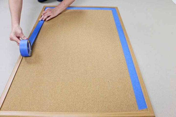 diy inexpensive cork board with tile stencils