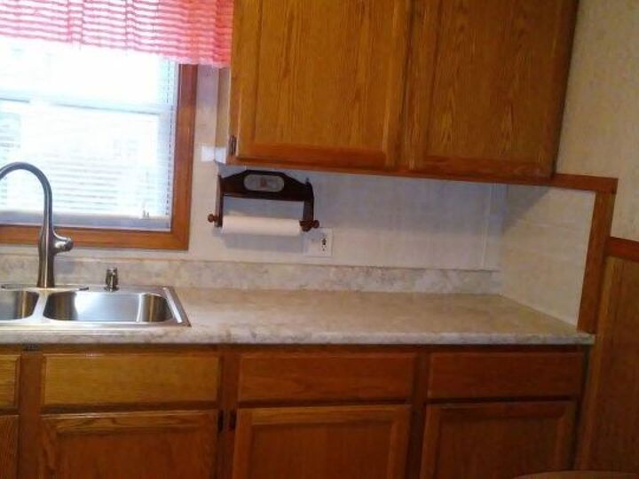 q ugly panel backsplash