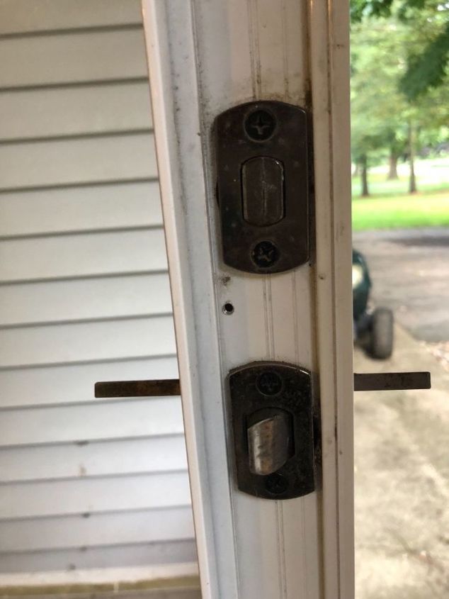 help with replacement storm door handle