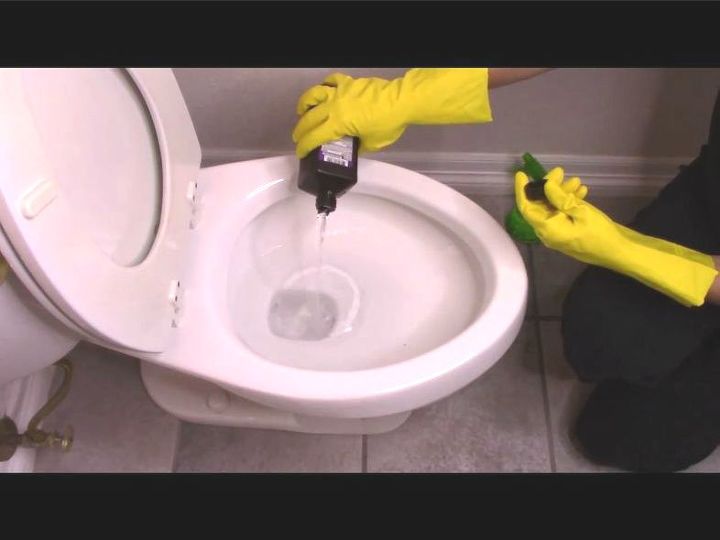 how to clean your toilet from top to bottom