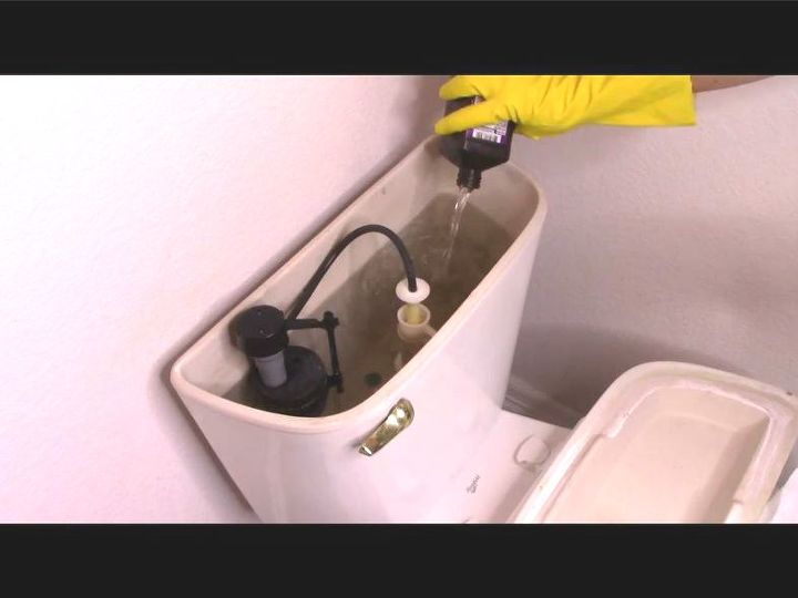 how to clean your toilet from top to bottom