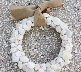 s 31 coastal decor ideas perfect for your home, Put A Seashell Wreath On The Front Door