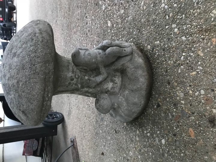 q how do i repaint a garden ornament made of concrete