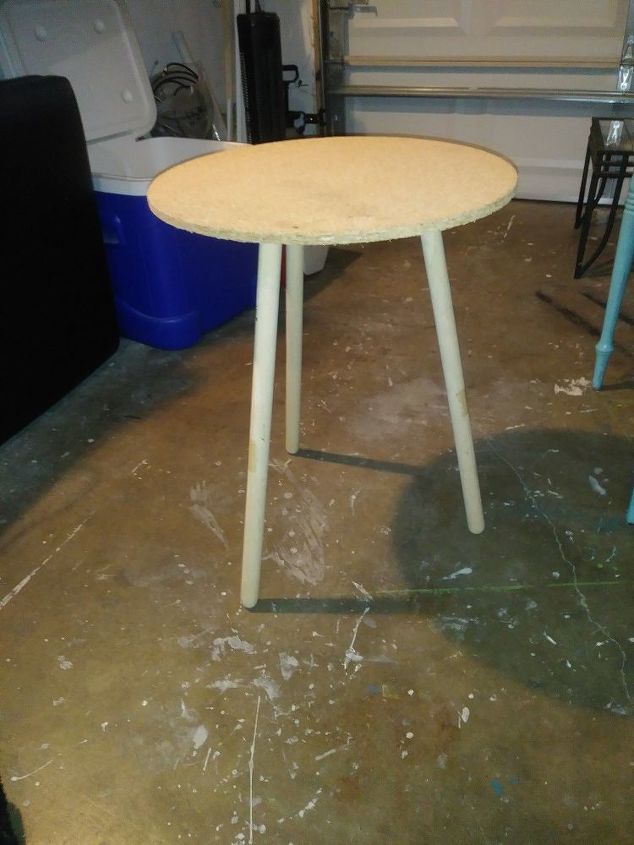 Particle Board Table Makeover Hometalk, Round Particle Board Table With 3 Legs