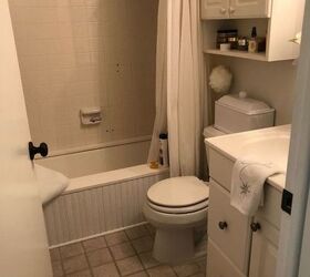 q how can i improve this tiny tiny bathroom