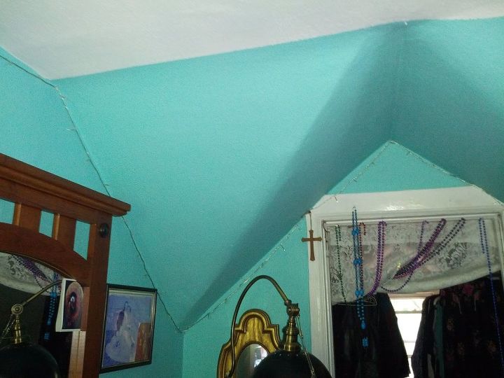 q how do i decorate my bedroom when i hate the color of the walls and c