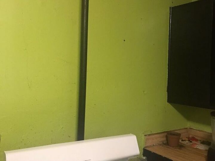 q how to cover gas pipe in the kitchen and make more storage