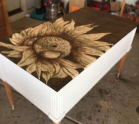sunflower designed desk