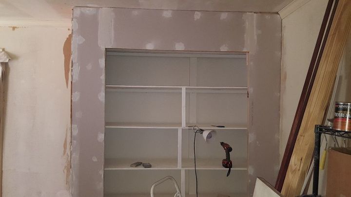 linen closet build