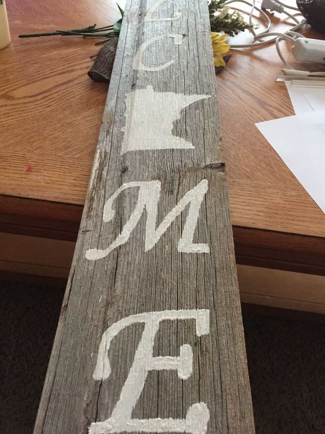 barn wood welcome state sign for dollars