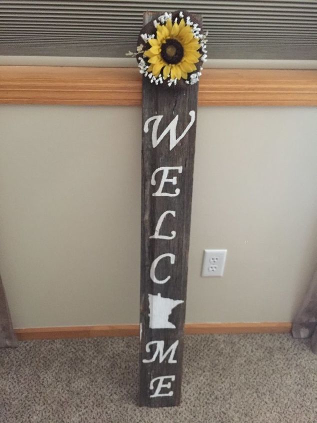 barn wood welcome state sign for dollars