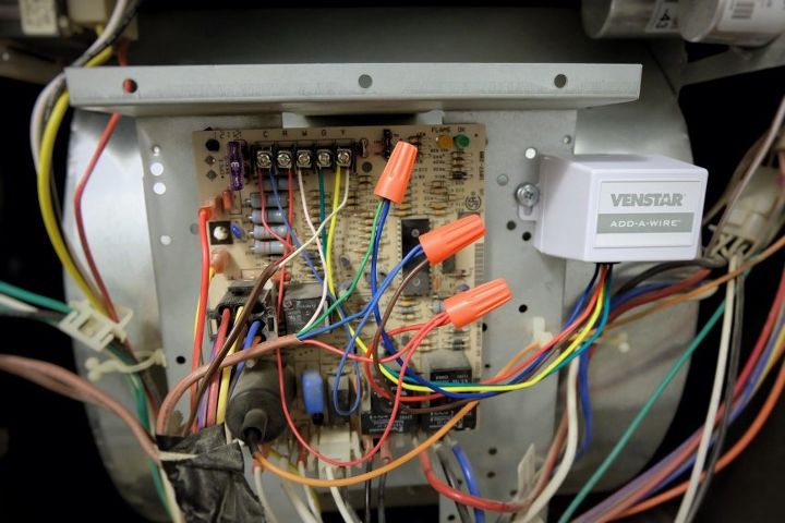 corrigir um problema com o fio c no termostato nest