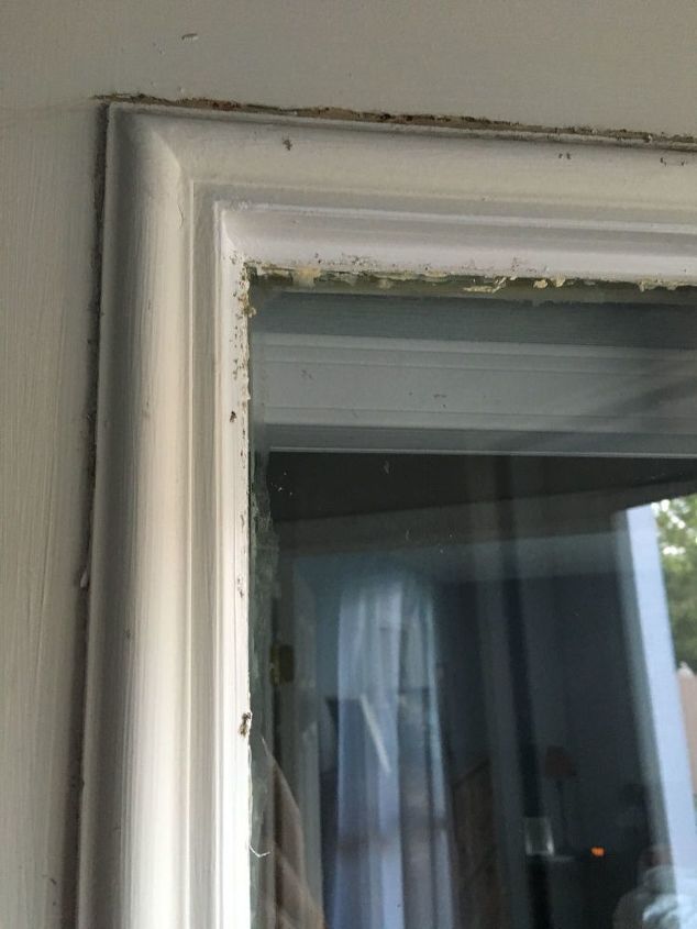 q how to clean outside panel window door