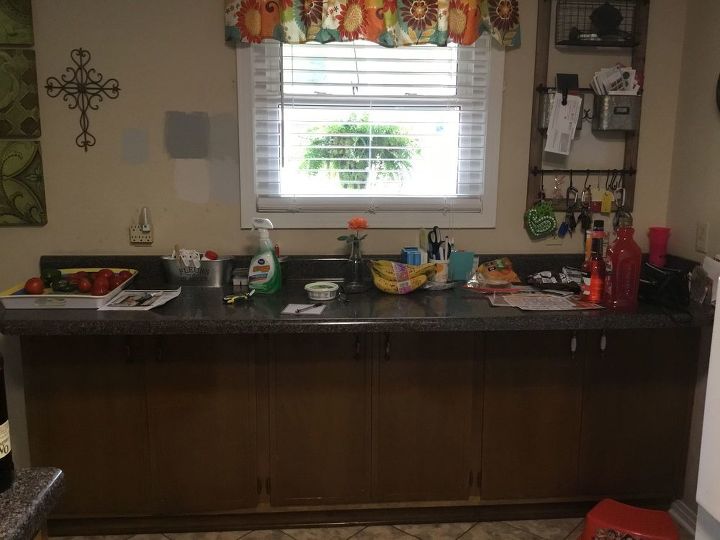 q how do i make over this wall in my kitchen
