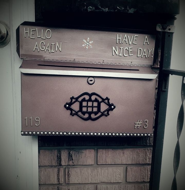 caixa de correio redux com uma mensagem secreta para o carteiro