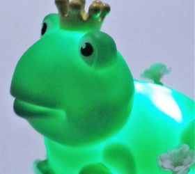 the prince charming incandescent lighting frog lamp