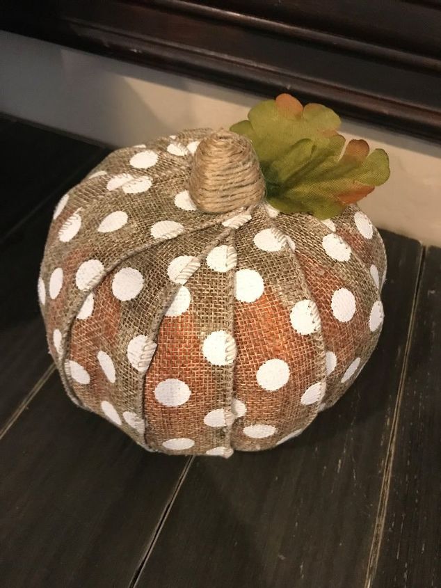 s 18 diy fall decor ideas we re falling for hard, An adorable burlap pumpkin for 3 YES