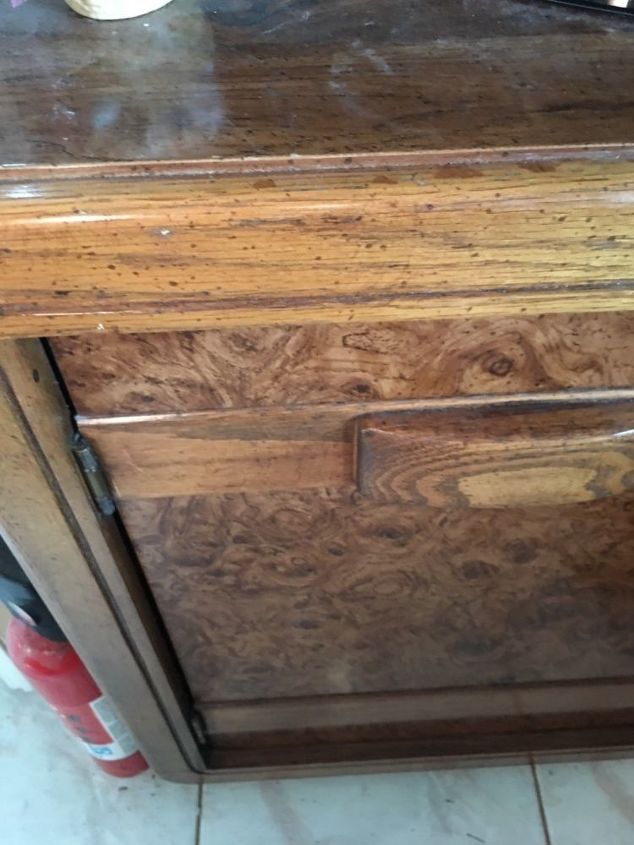 q how can i use change a cabinet that has no paint on it but has wood