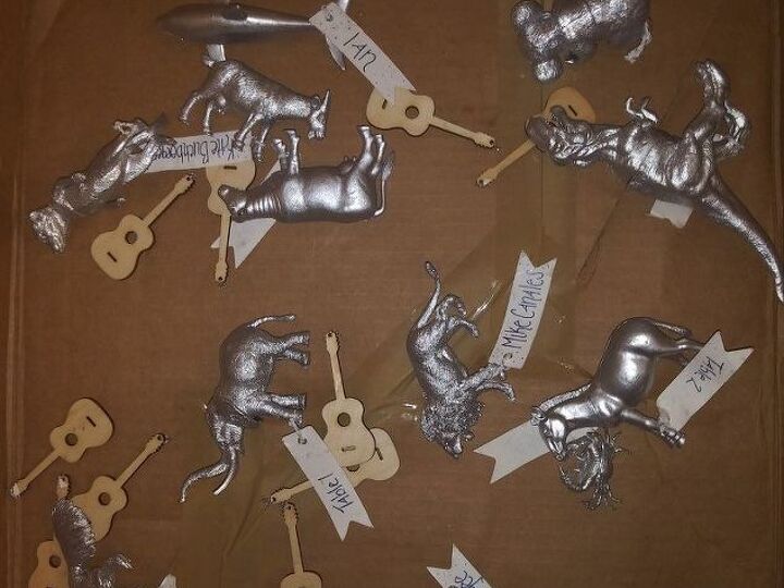 q what can i do with these miniature plastic animals