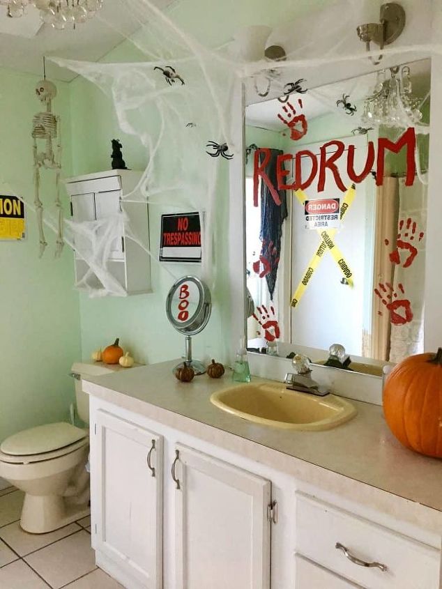 decorao de halloween para o banheiro