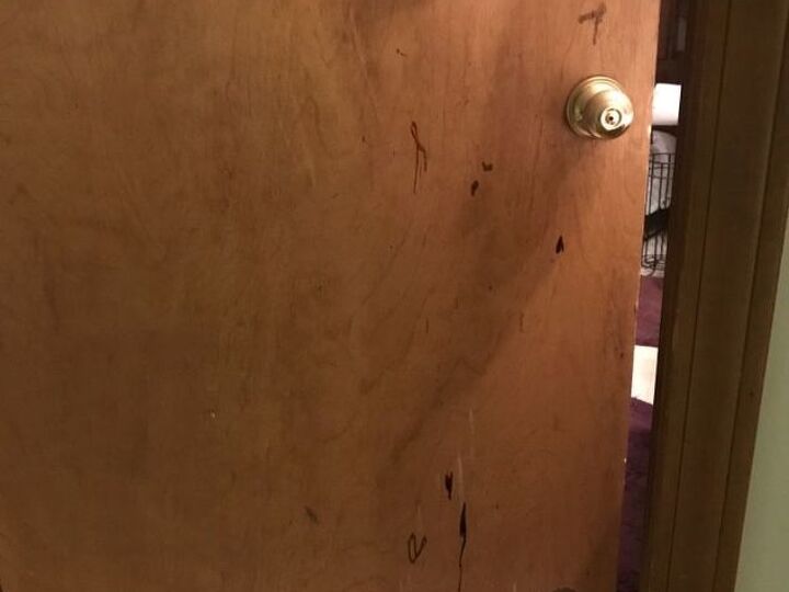 q how do i fix a broken piece of wood from a hollow door