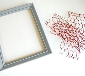 faux chicken wire frame for fall