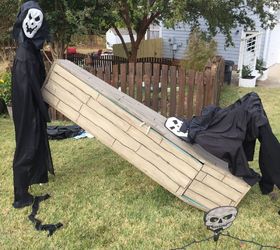 What Is The Best Way To Make Lifesize Props/like Zombies? | Hometalk